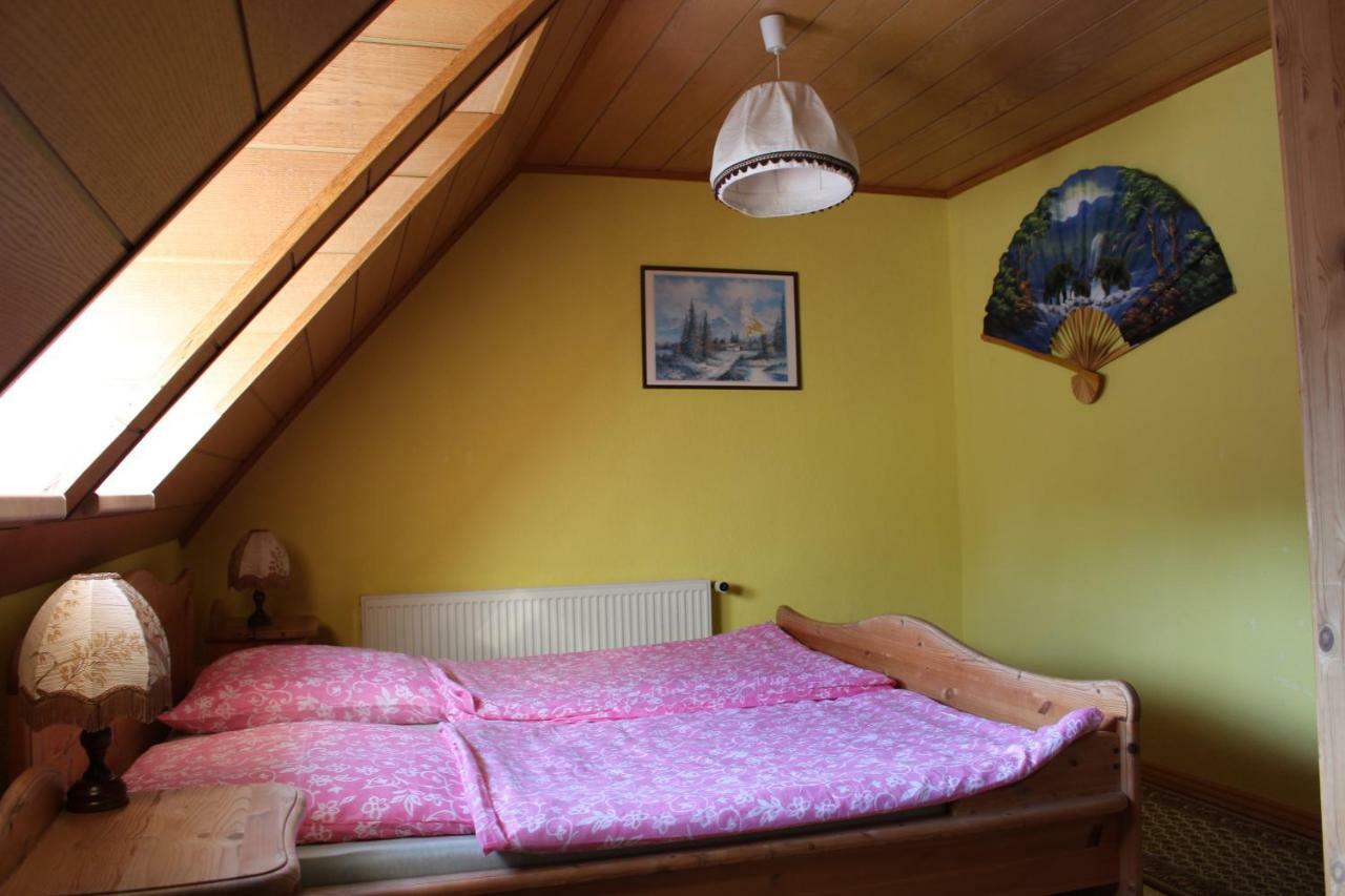 Ferienwohnung "An Der St. Ludmila" Crostwitz ภายนอก รูปภาพ