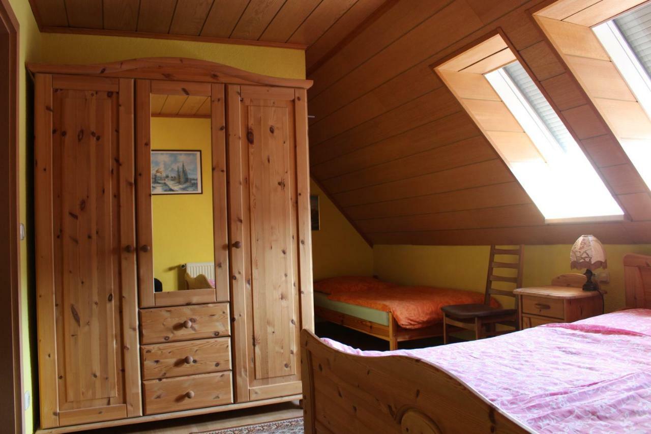 Ferienwohnung "An Der St. Ludmila" Crostwitz ภายนอก รูปภาพ