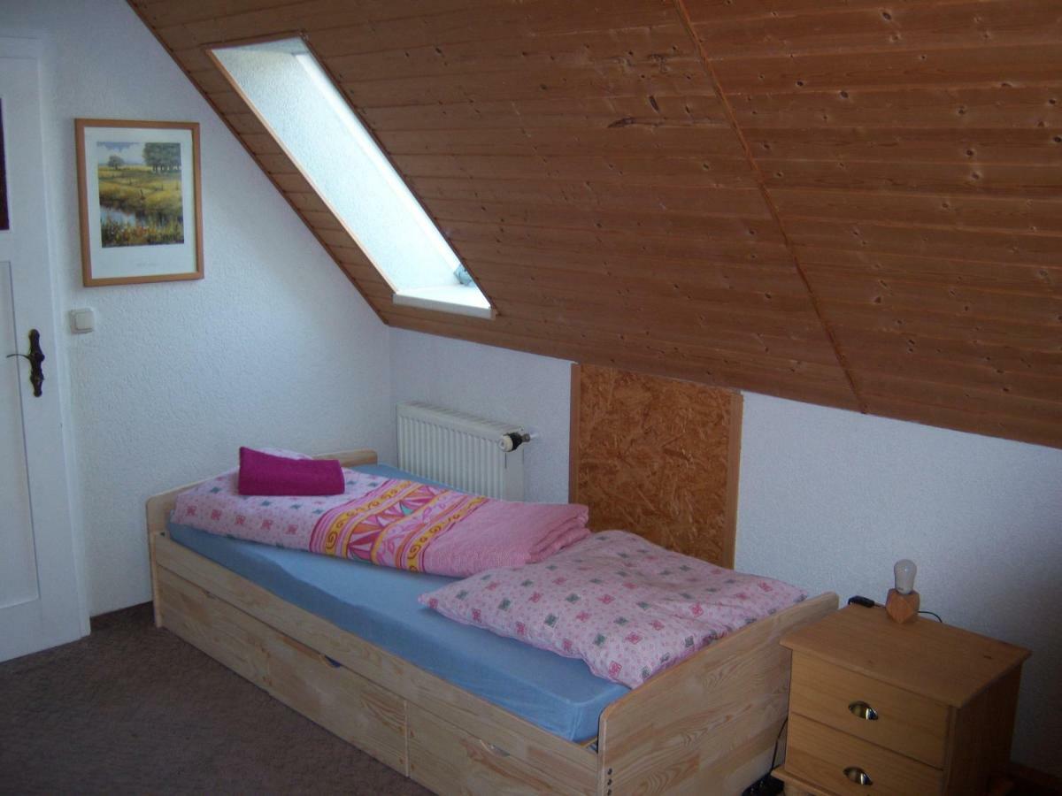 Ferienwohnung "An Der St. Ludmila" Crostwitz ภายนอก รูปภาพ